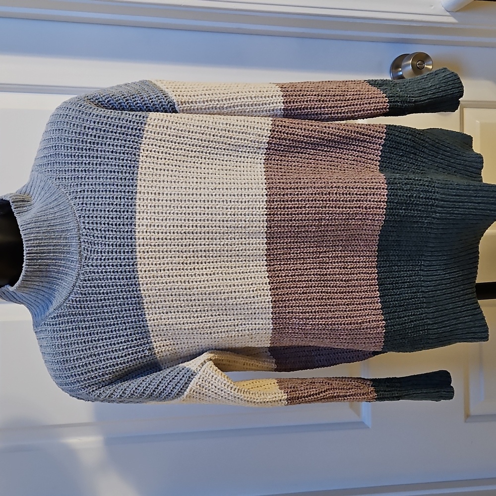 HIPPIE ROSE Striped Colorblock Knit Sweater - M